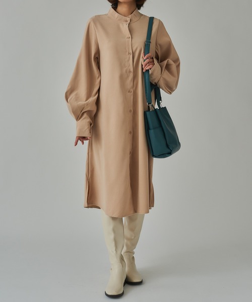 SETUP7（セットアップセブン）の「【SETUP7】シルクタッチスタンドカラーロングシャツ KNF（シャツ/ブラウス・レディース・ホワイト/ベージュ/ブルー・4/5）」の15枚目の写真