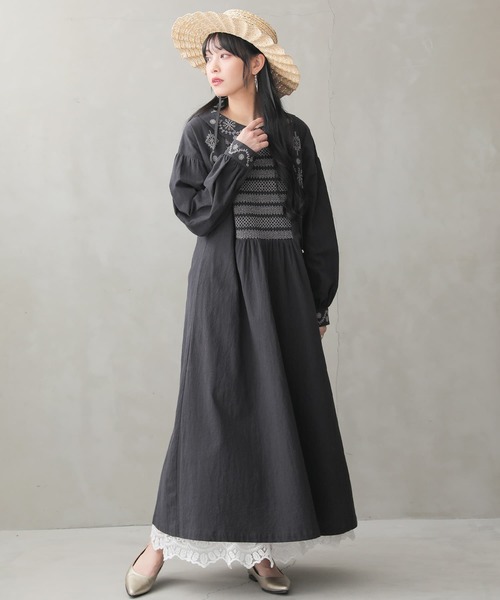 somari imagination(ソマリ イマジネーション)の「『レースペチ付きアシメ切替デニムスカート』(デニムスカート・レディース・ブルー・2/1)」の14枚目の写真