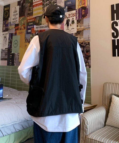 ARULE（アルール）の「A'GEM/9 × .kom『ARULE/アルール』Multi Pocket  Vest/マルチポケット ベスト（ベスト・メンズ・ブラック・M/L）」の7枚目の写真