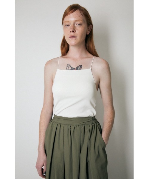 MOUSSY（マウジー）の「NARROW STRAP CROSS BACK キャミソール（キャミソール・レディース・ホワイト/ブラック/ライトカーキ・FREE）」の9枚目の写真