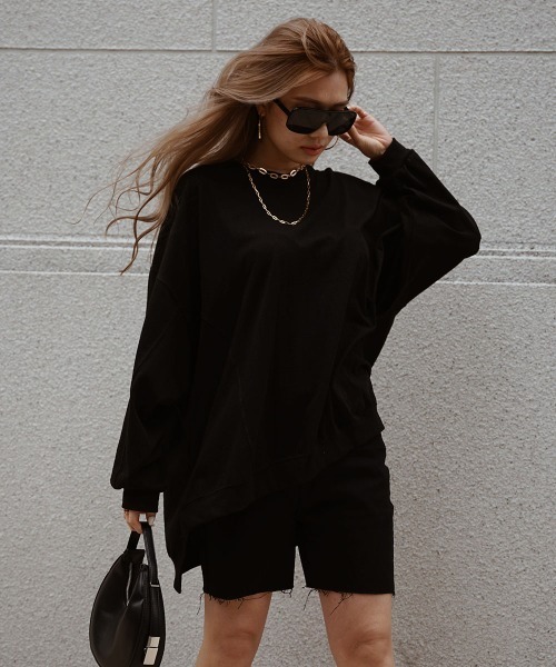 esutoreja（エストレジャ）の「ビッグロングスリーブティー（Tシャツ/カットソー・レディース・ホワイト/ブラック/レッド/ブルー・FREE）」の3枚目の写真