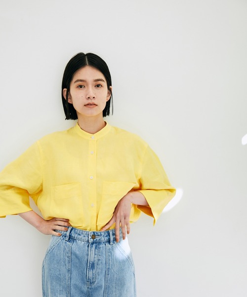 ADAM ET ROPE'（アダムエロペ）の「【一部直営店舗・WEB限定】リネンワイドスリーブシャツ（シャツ/ブラウス・レディース・ブラック/ベージュ/ホワイト/グリーン/イエロー系その他2・FREE）」の5枚目の写真