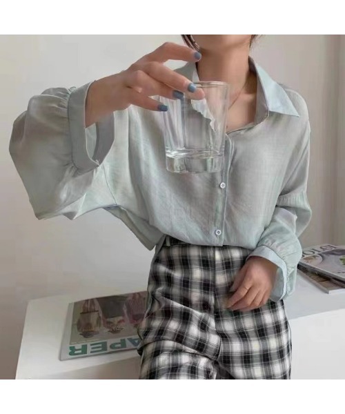 SpRay（スプレイ）の「シアーシャツ（シャツ/ブラウス・レディース・ブラック/パープル/オフホワイト/ピンク/オレンジ/グリーン・FREE）」の8枚目の写真