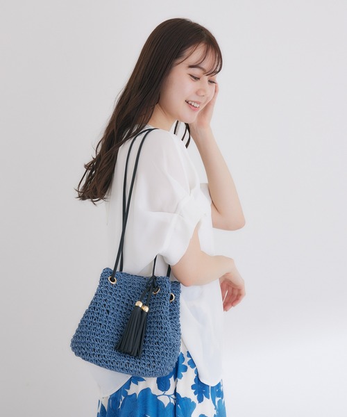 KATHARINE ROSS（キャサリンロス）の「【KATHARINE ROSS】ペーパー巾着ショルダーバッグ WEB限定（かごバッグ・レディース・ベージュ/ブラウン/ミント/ライトブラウン/ダークブラウン/ブルー/ピンク/ホワイト・MEDIUM）」の8枚目の写真