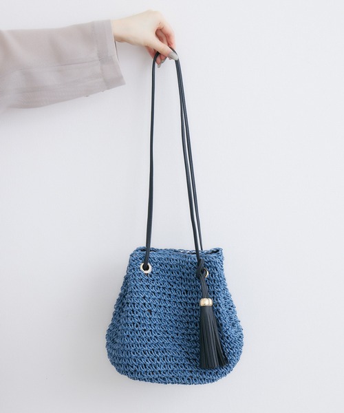 KATHARINE ROSS（キャサリンロス）の「【KATHARINE ROSS】ペーパー巾着ショルダーバッグ WEB限定（かごバッグ・レディース・ベージュ/ブラウン/ミント/ライトブラウン/ダークブラウン/ブルー/ピンク/ホワイト・MEDIUM）」の21枚目の写真