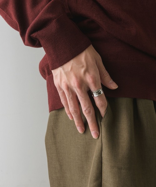 muku(ムク)の「金属アレルギー対応 変形ボリュームリング/サージカルステンレス/316L(リング・レディース・シルバー/ゴールド・9/11/13/15 )」の11枚目の写真