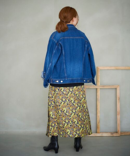 le.coeur blanc（ルクールブラン）の「デニムオーバーブルゾン（デニムジャケット・レディース・ネイビー/ブルー・38）」の10枚目の写真