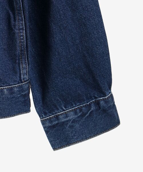 le.coeur blanc（ルクールブラン）の「デニムオーバーブルゾン（デニムジャケット・レディース・ネイビー/ブルー・38）」の6枚目の写真
