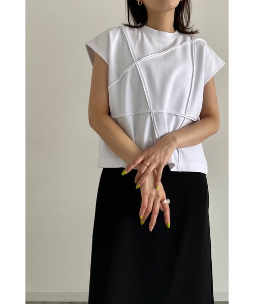 LA PEAU DE GEM（ラポドゥジェム）の「【LA PEAU DE GEM】ランダムカッティングタンクトップ（Tシャツ/カットソー・レディース・ホワイト/ブラック・FREE）」の16枚目の写真