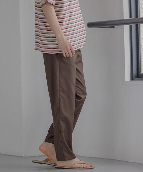 LAKOLE（ラコレ）の「スムースTRスリムパンツ / 349175（スラックス・メンズ・ブラック/ベージュ/ブラウン/グレー/グレイッシュベージュ/ブルーグリーン・SMALL/MEDIUM/LARGE/X-LARGE）」の3枚目の写真