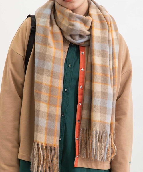 POU DOU DOU(プードゥドゥ)の「チェック柄ストール(ストール/ショール・レディース・ブラウン/グリーン/ベージュ・8)」の5枚目の写真