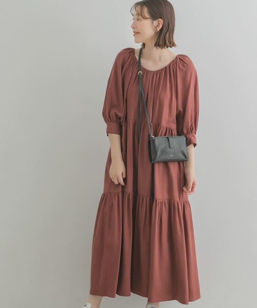 F by ROSSO(エフバイロッソ)の「F by ROSSO ギャザーネックティアードワンピース(ワンピース・レディース・グリーン/マスタード/レッド系その他・38/36)」の16枚目の写真