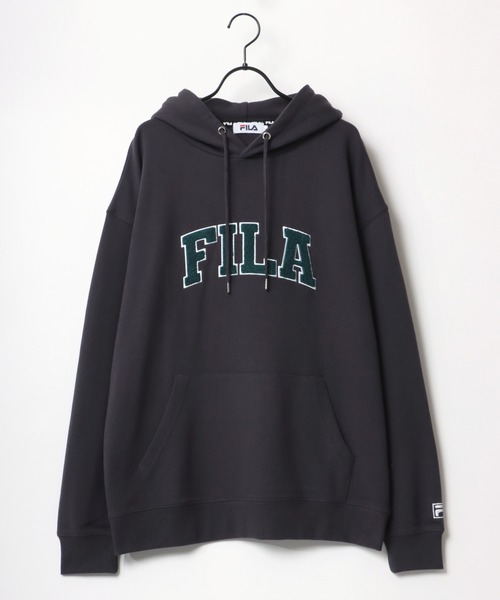 FILA(フィラ)の「FILA/フィラ 別注 オーバーサイズ カレッジロゴ ワッペン サガラ刺繍 スウェット レディース メンズ トレーナー パーカー(パーカー・メンズ・アッシュグレー/ダークグリーン/ネイビー/スミクロ・LL/M/L)」の5枚目の写真