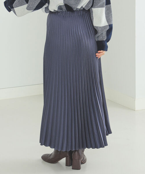 BEAMS HEART(ビームスハート)の「BEAMS HEART / 変形 プリーツスカート(スカート・レディース・カーキ/ベージュ/ブルー系その他・SMALL/MEDIUM)」の18枚目の写真