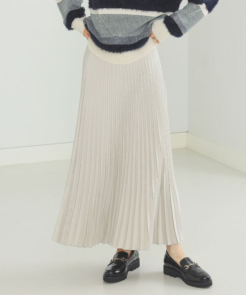 BEAMS HEART(ビームスハート)の「BEAMS HEART / 変形 プリーツスカート(スカート・レディース・カーキ/ベージュ/ブルー系その他・SMALL/MEDIUM)」の17枚目の写真