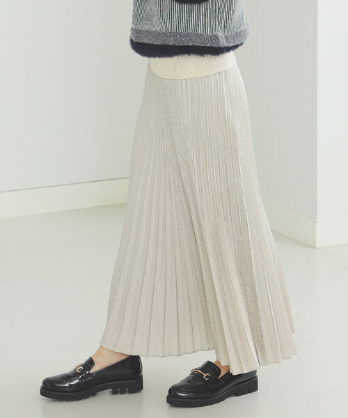 BEAMS HEART(ビームスハート)の「BEAMS HEART / 変形 プリーツスカート(スカート・レディース・カーキ/ベージュ/ブルー系その他・SMALL/MEDIUM)」の22枚目の写真