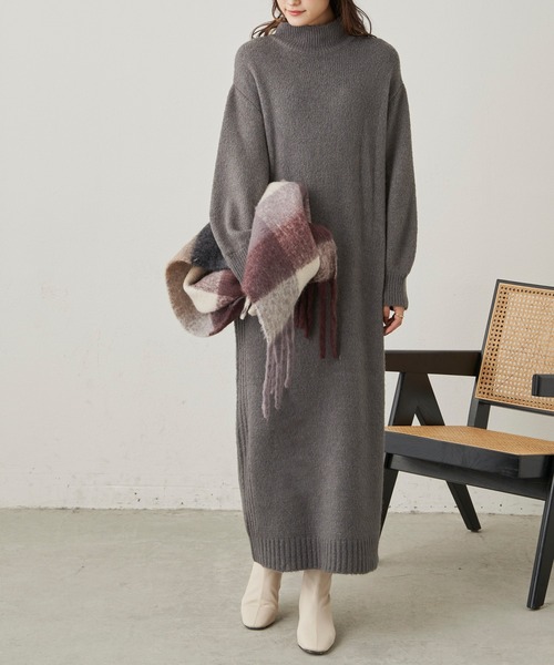 CLEARIMPRESSION （クリアインプレッション）の「ブークレボリュームスリーブワンピース（ワンピース・レディース・グレー/ブラック/アイボリー・FREE）」の5枚目の写真