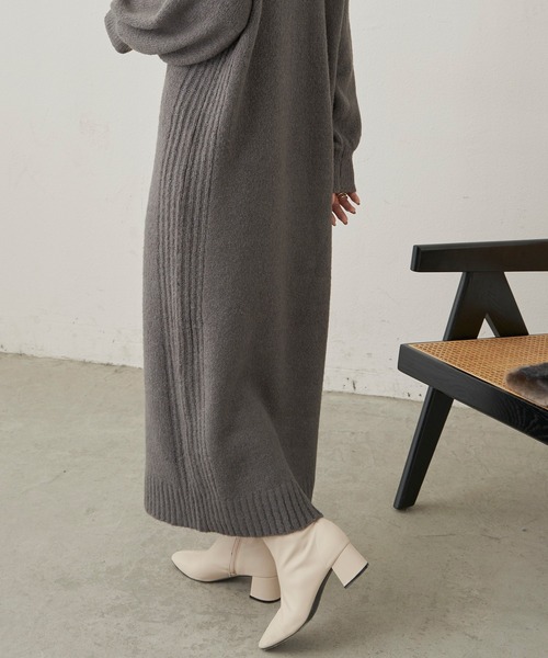 CLEARIMPRESSION （クリアインプレッション）の「ブークレボリュームスリーブワンピース（ワンピース・レディース・グレー/ブラック/アイボリー・FREE）」の13枚目の写真