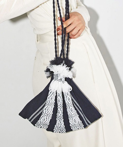 TODAYFUL（トゥデイフル）の「TODAYFUL Fringe Brade Purse 12211007（クラッチバッグ・メンズ・ブラウン/インディゴブルー・FREE）」の2枚目の写真