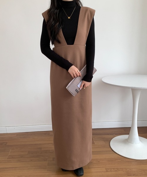 ECLIN（エクラン）の「メルトンスリットジャンパーロングスカート（ジャンパースカート・レディース・チャコールグレー/ブラウン/グレー・M/L）」の14枚目の写真