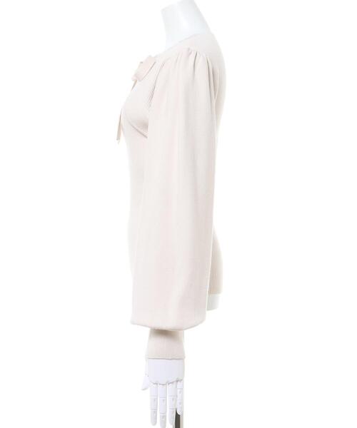 INGNI（イング）の「デコルテオープン／ニット（ニット/セーター・レディース・ブラック/オフホワイト/ボルドー/ブラック×ホワイト/ホワイト×ブラック・M）」の7枚目の写真