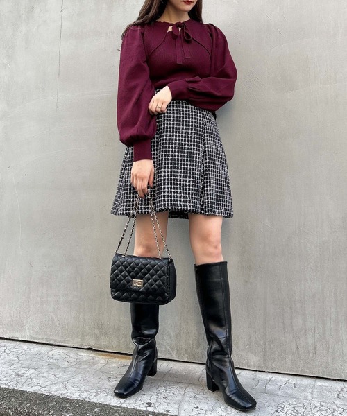 INGNI（イング）の「デコルテオープン／ニット（ニット/セーター・レディース・ブラック/オフホワイト/ボルドー/ブラック×ホワイト/ホワイト×ブラック・M）」の20枚目の写真