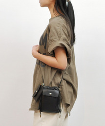 カシュカシュ cachecache / スマホポケット付き巾着ショルダーバッグ