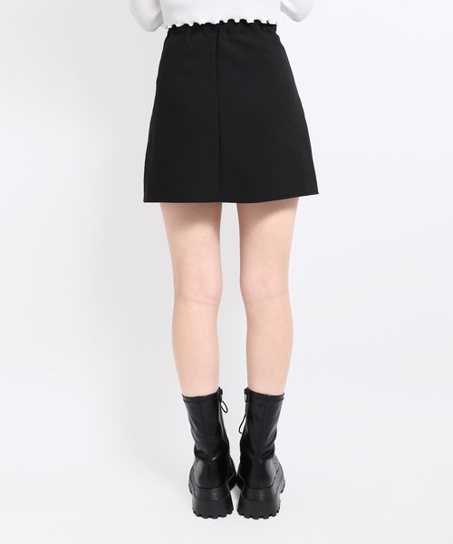 WC（ダブル シー）の「フェイクポケットプリーツスカート（スカート・レディース・ブラック/アイボリー・FREE）」の3枚目の写真
