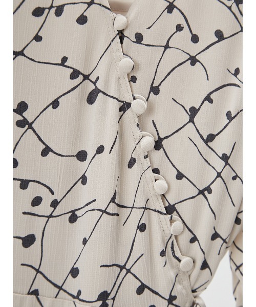 FRAY I.D（フレイアイディー）の「IPEKERカシュクールサテンワンピース