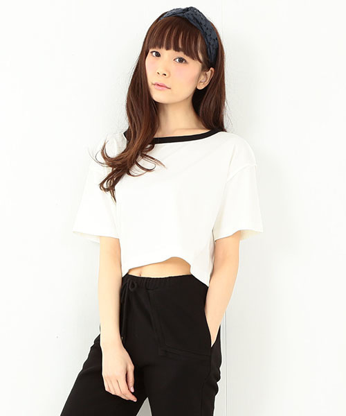 CAROLINA GLASER（カロリナ グレイサー）の「CAROLINA GLASER / バックオープンカットソー（Tシャツ/カットソー・レディース・ホワイト/ブラック・ONE SIZE）」の19枚目の写真