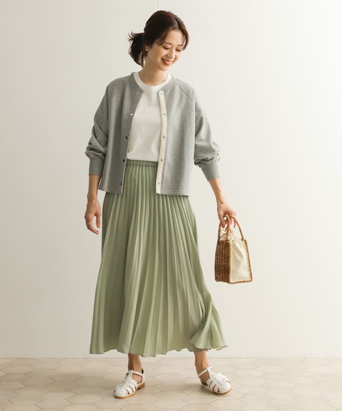 URBAN RESEARCH DOORS（アーバンリサーチドアーズ）の「コットンスウェットラグランショートカーディガン（カーディガン/ボレロ・レディース・アイボリー/グレー系その他/ネイビー・MEDIUM）」の5枚目の写真