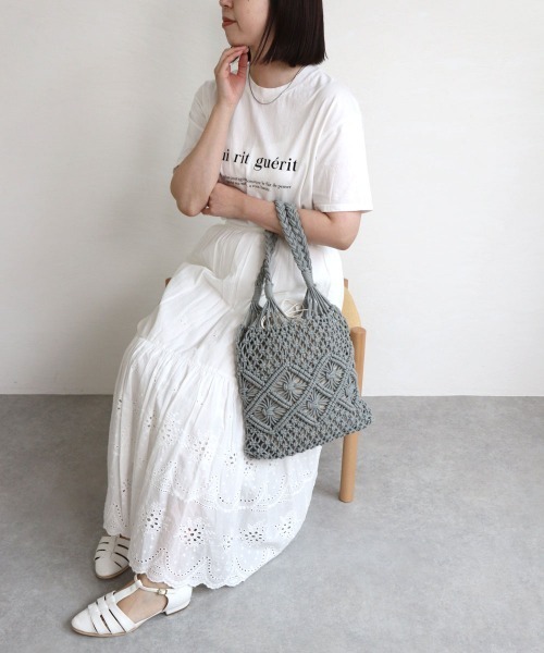 T・S・L(ティーエスエル)の「マクラメ編みフラットトートバッグ(トートバッグ・レディース・オレンジ/アイボリー/ミント/ブラック・FREE)」の11枚目の写真