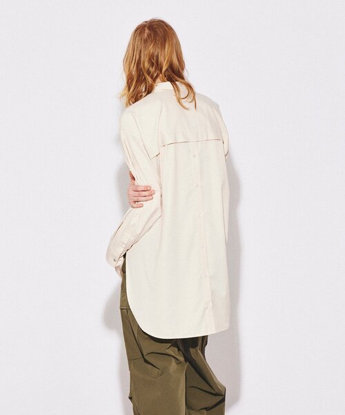 tk.TAKEO KIKUCHI(ティーケータケオキクチ)の「◆インバーテッドスリーブバックボタンシャツ(シャツ/ブラウス・メンズ・ブルー系3/ナチュラル/ブラック/ブラック系3・66/88)」の4枚目の写真