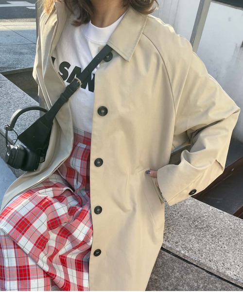 archives（アルシーヴ）の「【Limited item】SOUTIEN COLLAR COAT（ステンカラーコート・レディース・ベージュ/ネイビー・MEDIUM）」の9枚目の写真