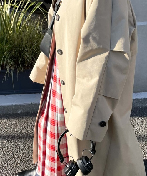 archives（アルシーヴ）の「【Limited item】SOUTIEN COLLAR COAT（ステンカラーコート・レディース・ベージュ/ネイビー・MEDIUM）」の3枚目の写真