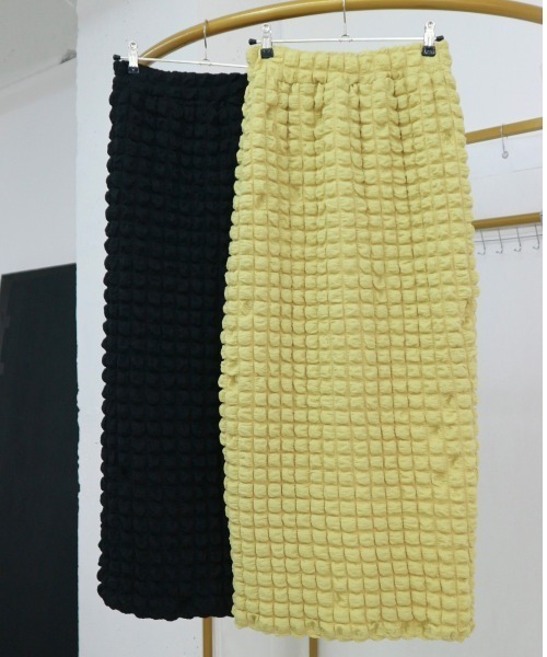 TRUNC(トランクエイティーエイト)の「Popcorn Straight Skirt(スカート・レディース・マスタード/ブラック・FREE)」の19枚目の写真