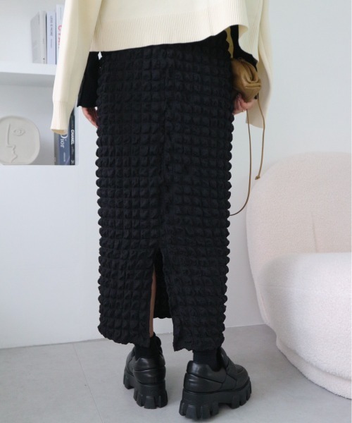 TRUNC(トランクエイティーエイト)の「Popcorn Straight Skirt(スカート・レディース・マスタード/ブラック・FREE)」の21枚目の写真