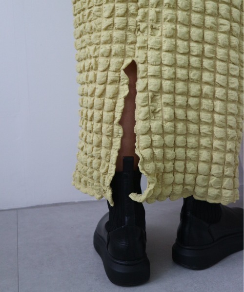 TRUNC(トランクエイティーエイト)の「Popcorn Straight Skirt(スカート・レディース・マスタード/ブラック・FREE)」の13枚目の写真