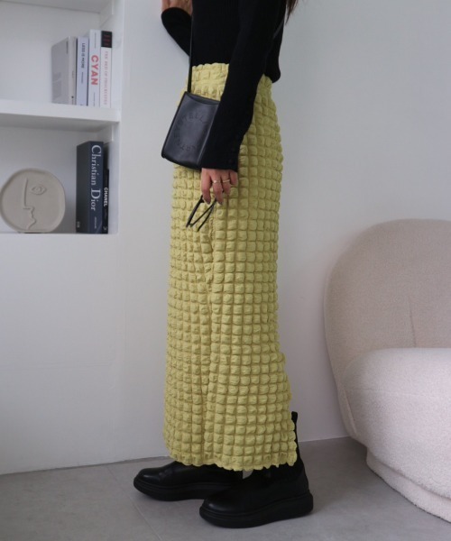 TRUNC(トランクエイティーエイト)の「Popcorn Straight Skirt(スカート・レディース・マスタード/ブラック・FREE)」の18枚目の写真