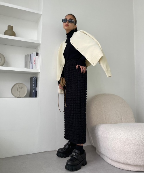 TRUNC(トランクエイティーエイト)の「Popcorn Straight Skirt(スカート・レディース・マスタード/ブラック・FREE)」の7枚目の写真