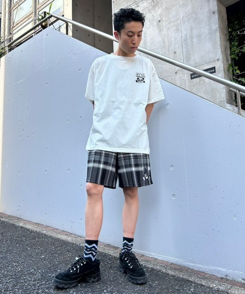 Candy Stripper（キャンディストリッパー）の「CAN'T STOP!! BIG Tシャツ（Tシャツ/カットソー・レディース・オフホワイト/ブラック/ライトピンク/ライトブルー・2）」の12枚目の写真