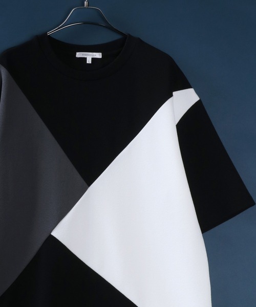 ANPAS（アンパス）の「Amunzen Color Switching Design Oversized T-shirt/梨地 切り替え ビッグシルエット Tシャツ（Tシャツ/カットソー・メンズ・ブラック系その他2/ブラック系その他/ホワイト系その他2/ホワイト系その他/ブラック系その他4/ブラック系その他3/ホワイト系その他3/ホワイト系その他4・M/L）」の8枚目の写真