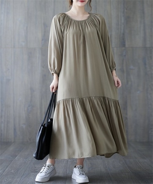 FREE STYLISTS(フリー スタイリスト)の「マキシ丈ティアードワンピース(ワンピース・レディース・ホワイト/ブラック/カーキ・FREE)」の16枚目の写真