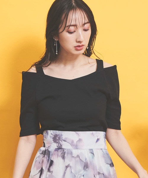 NOELA（ノエラ）の「ストラップデザインカットソー（Tシャツ/カットソー・レディース・ブラック/ピンク/キャメル・フリー）」の2枚目の写真