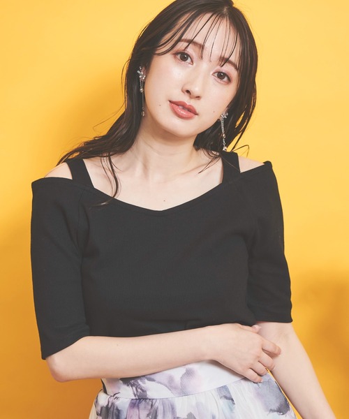 NOELA（ノエラ）の「ストラップデザインカットソー（Tシャツ/カットソー・レディース・ブラック/ピンク/キャメル・フリー）」の15枚目の写真