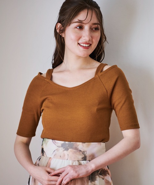 NOELA（ノエラ）の「ストラップデザインカットソー（Tシャツ/カットソー・レディース・ブラック/ピンク/キャメル・フリー）」の16枚目の写真