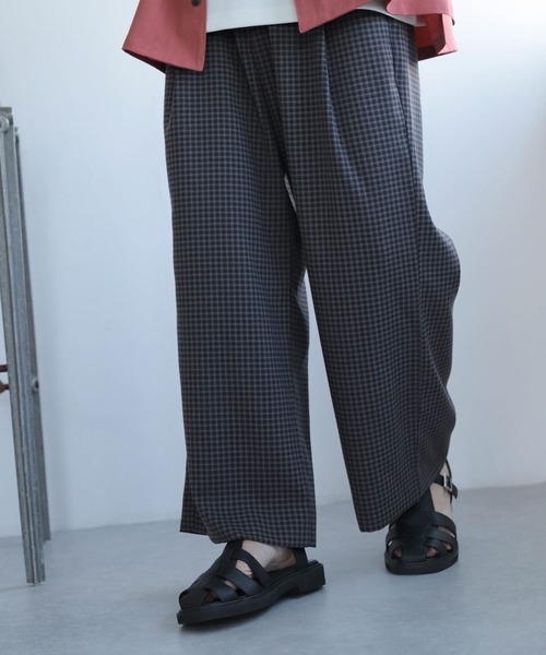 SENSE OF PLACE by URBAN RESEARCH（センスオブプレイスバイアーバンリサーチ）の「『セットアップ対応』『イージーケア』チェックリネンライクボリュームワイドパンツ（その他パンツ・メンズ・その他1/その他2・MEDIUM/LARGE）」の14枚目の写真