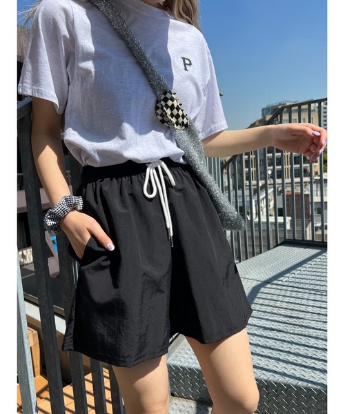 WC（ダブル シー）の「ナイロンショートパンツ（その他パンツ・レディース・ブラック/ピンク・FREE）」の2枚目の写真