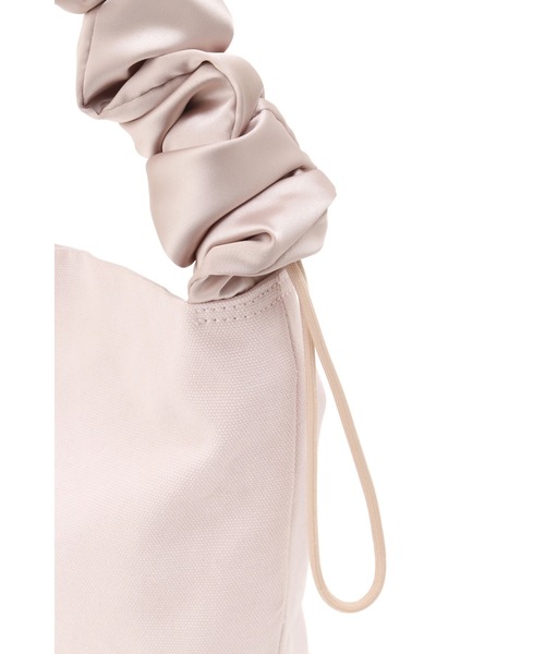 JILL STUART(ジルスチュアート)の「◆ビーフリートートミニバッグ(トートバッグ・レディース・ホワイト/ブラック/ピンク・フリ-)」の21枚目の写真