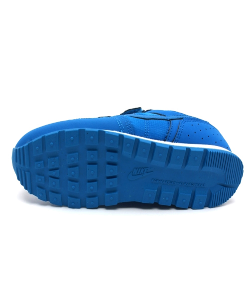 NIKE SPORTSWEAR（ナイキスポーツウェアー）の「ベビー キッズ ナイキ ベルクロ ランナー トドラー NIKE MD RUNNER TDV 652966（スニーカー・キッズ・ライトブルー/パープル・14cm/15cm/13cm/16cm）」の4枚目の写真